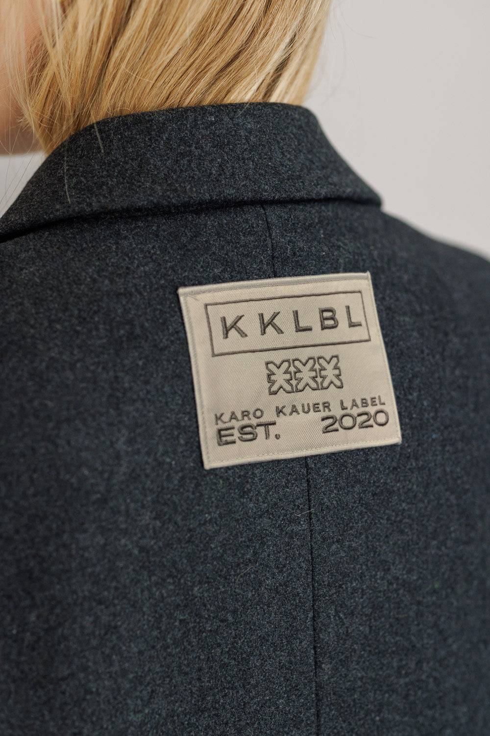 Karo Kauer Coat Oversize Grey Kostenlose Rückgabe