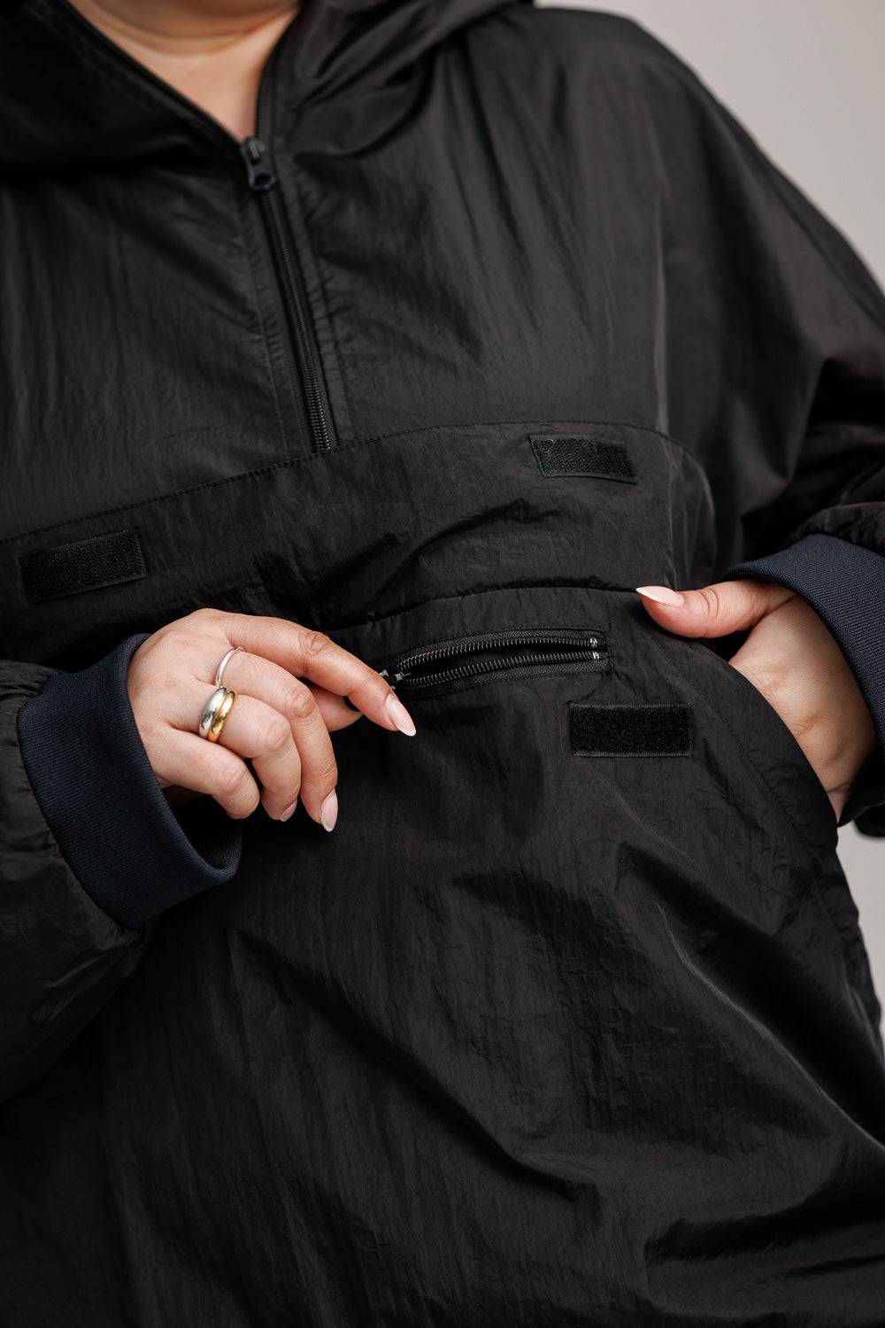 Karo Kauer Windbreaker Black Begrenzte Freigabe
