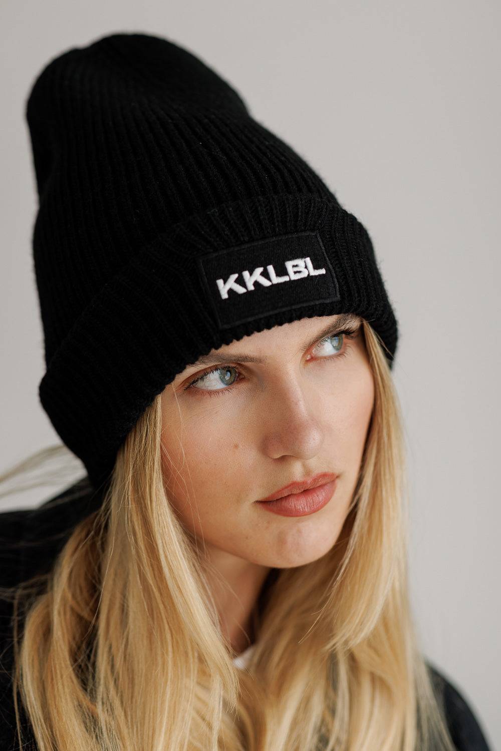 Karo Kauer Beanie Black Kostenloser Versand
