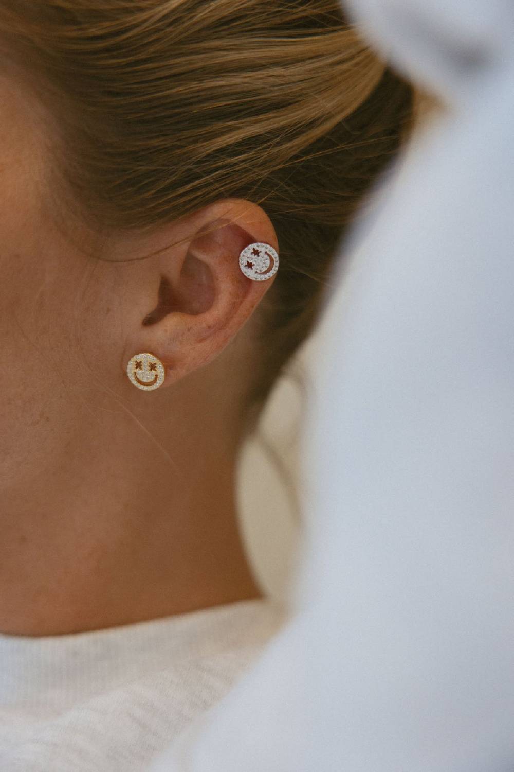 Karo Kauer Smile Studs Sparkle Gold Heißer Verkauf