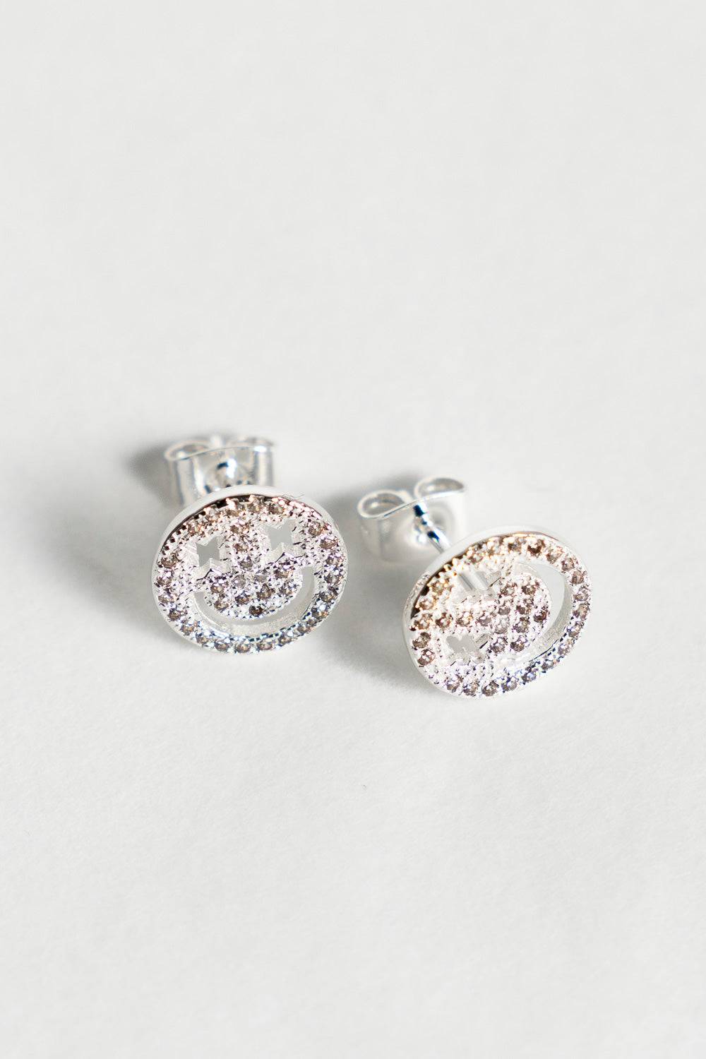 Karo Kauer Smile Studs Sparkle Silver Top Angebot
