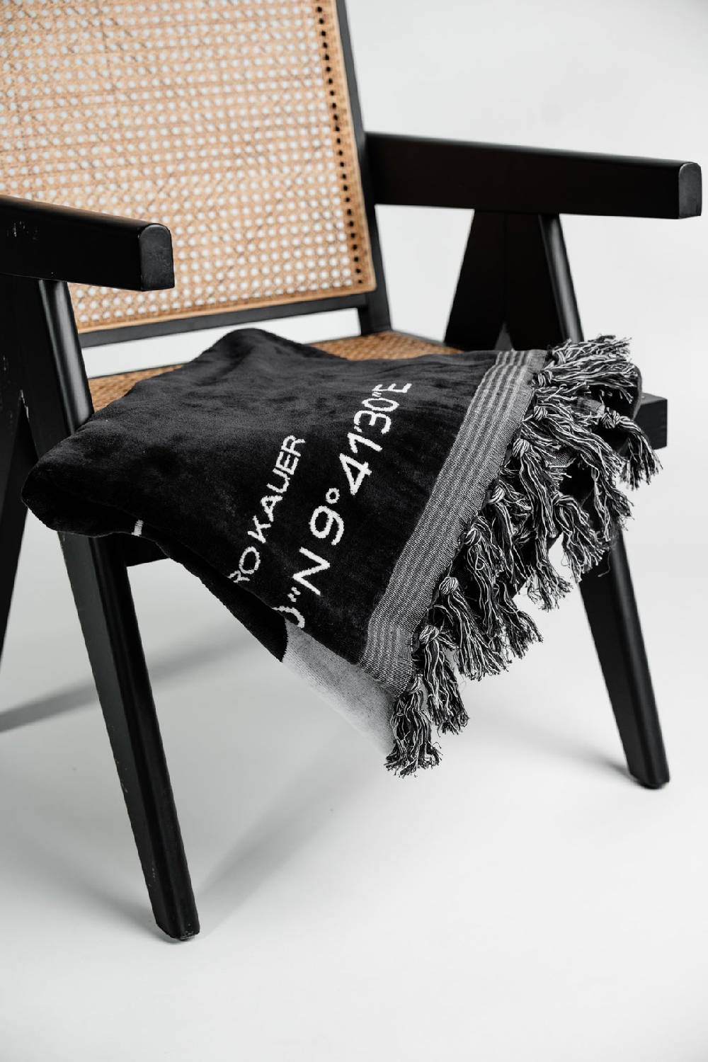 Karo Kauer Beach Towel Black Logo Letzte 3 Tage