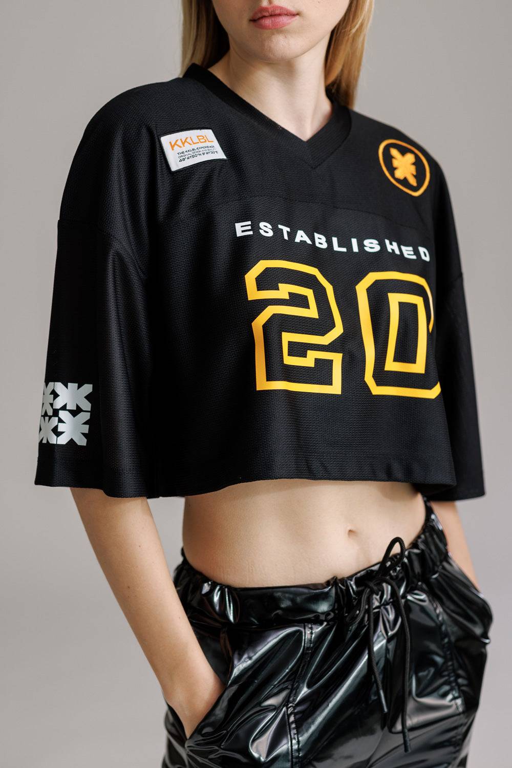 Karo Kauer T-Shirt Cropped Baseball Begrenztes Angebot