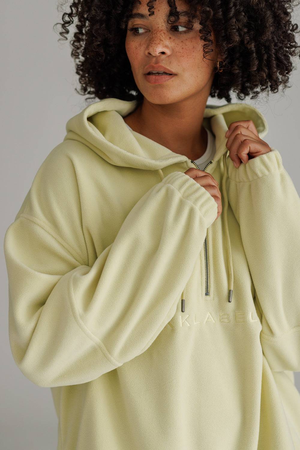 Karo Kauer Zipped Fleece Light Yellow Neueste Mode