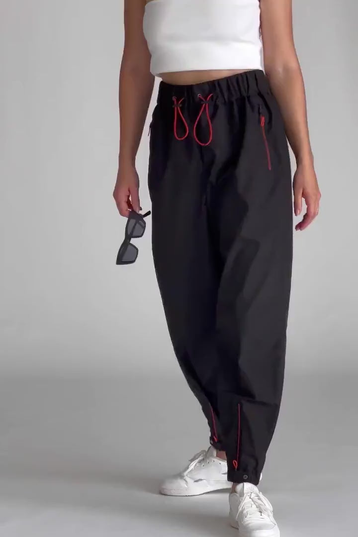 Karo Kauer Trackpants Black Letzte 3 Tage