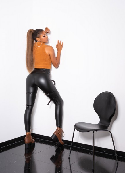 Koucla Trendy Schnürstiefel mit Plateau & Schnalle Letzter Tag