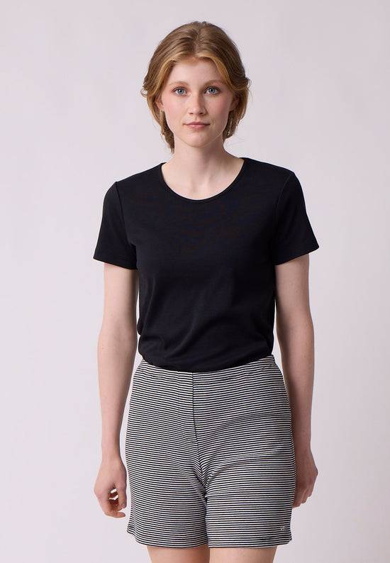 Lana Natural Wear Short, Modell Luna Fabrikladen
