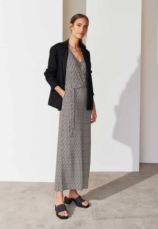 Lana Natural Wear Jumpsuit, Modell Leandra Online Shopping
