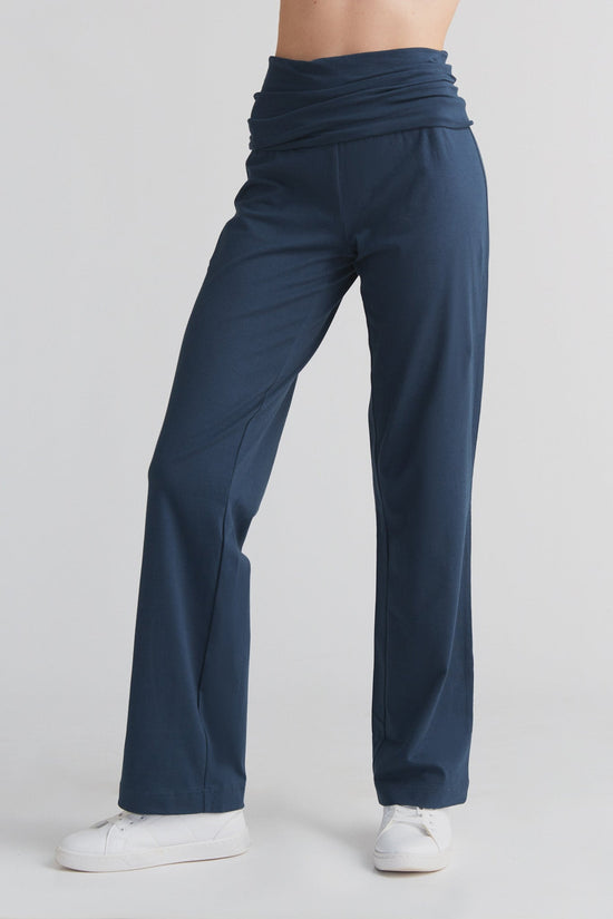 Leela Cotton 1726-048 | Damen Hose mit Umschlagbund - Navy Lagerräumung