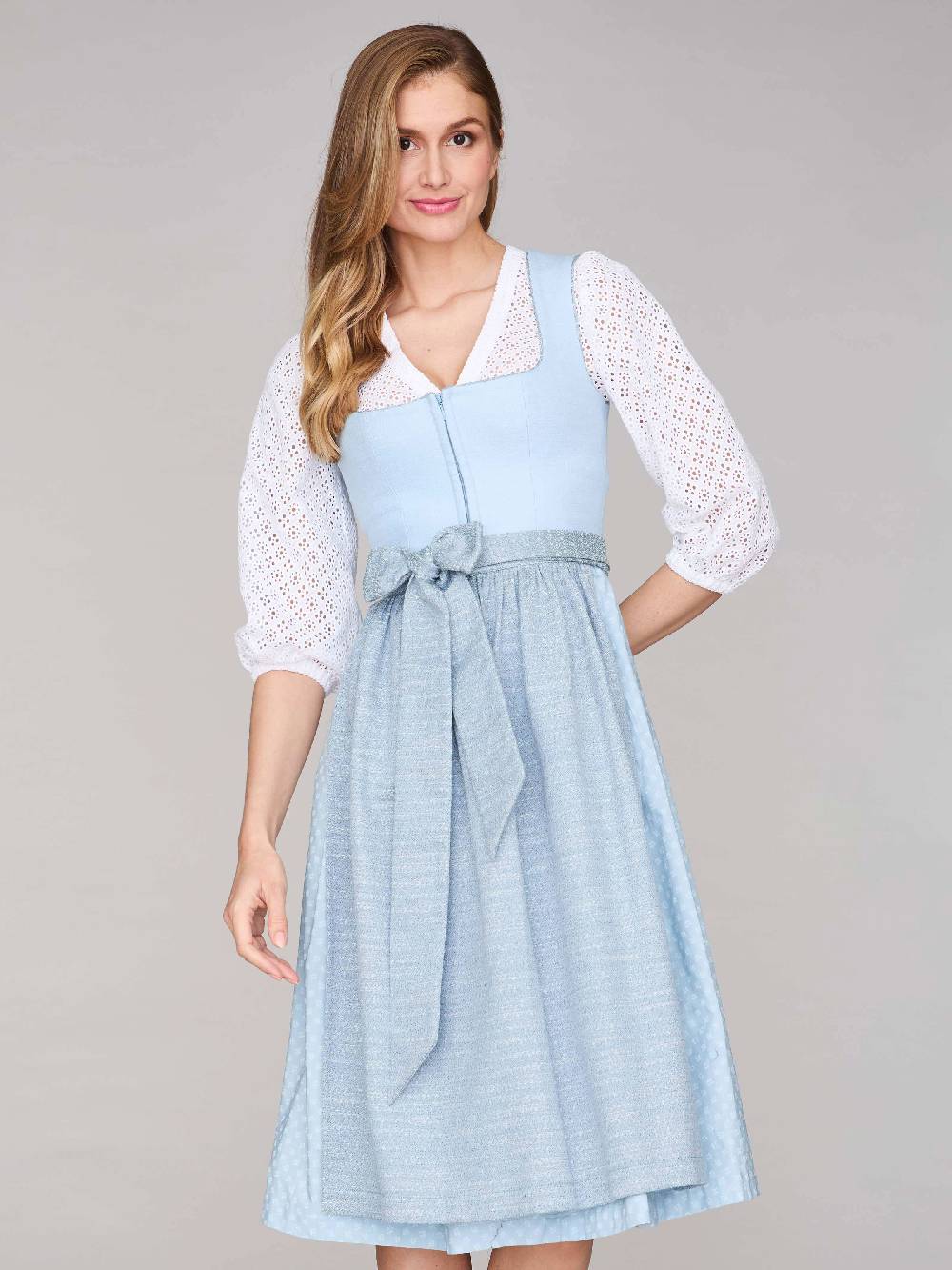 Limberry Cremeweiße Dirndlbluse mit 3/4 Arm - LENI Muttertagsangebot