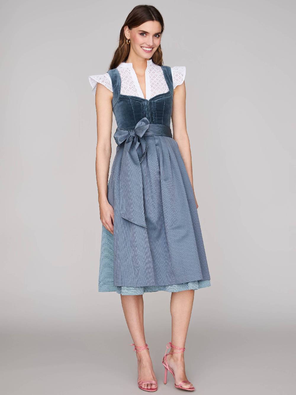 Limberry Blaues Samtdirndl mit Schnursteppung - NELLIE VELVET CLOUD Kauf eins, bekomm eins gratis