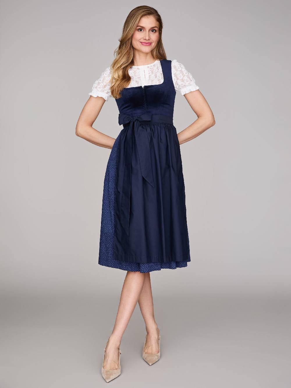 Limberry Dunkelblaues Dirndl mit Samt-Mieder - CLARISSA PAGEANT BLUE Kostenloser Versand international