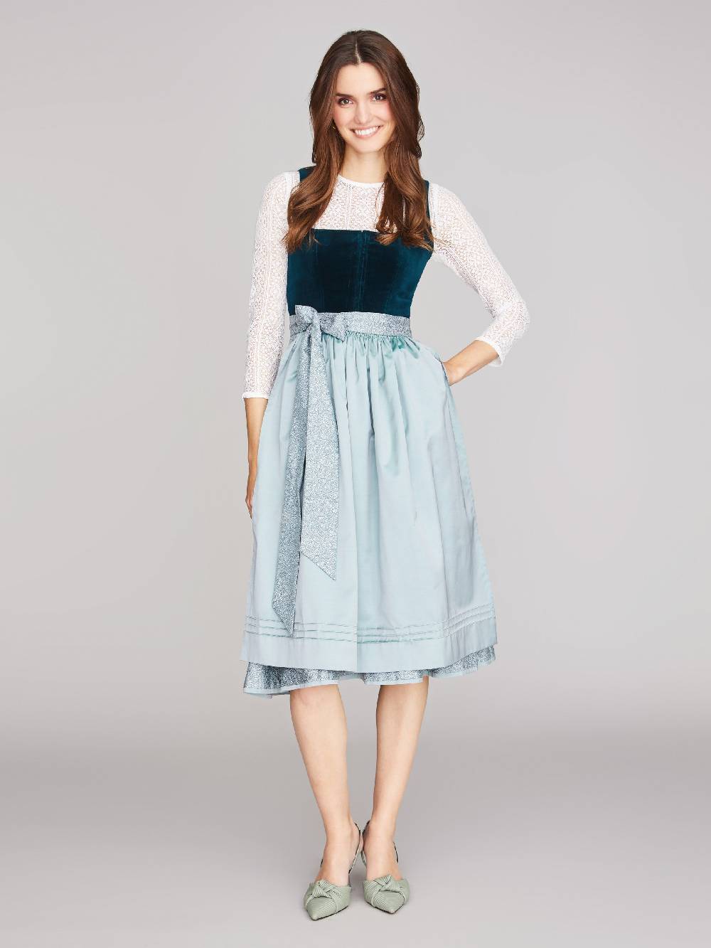Limberry Mintfarbenes Dirndl mit Samt-Mieder - MIMI im Angebot