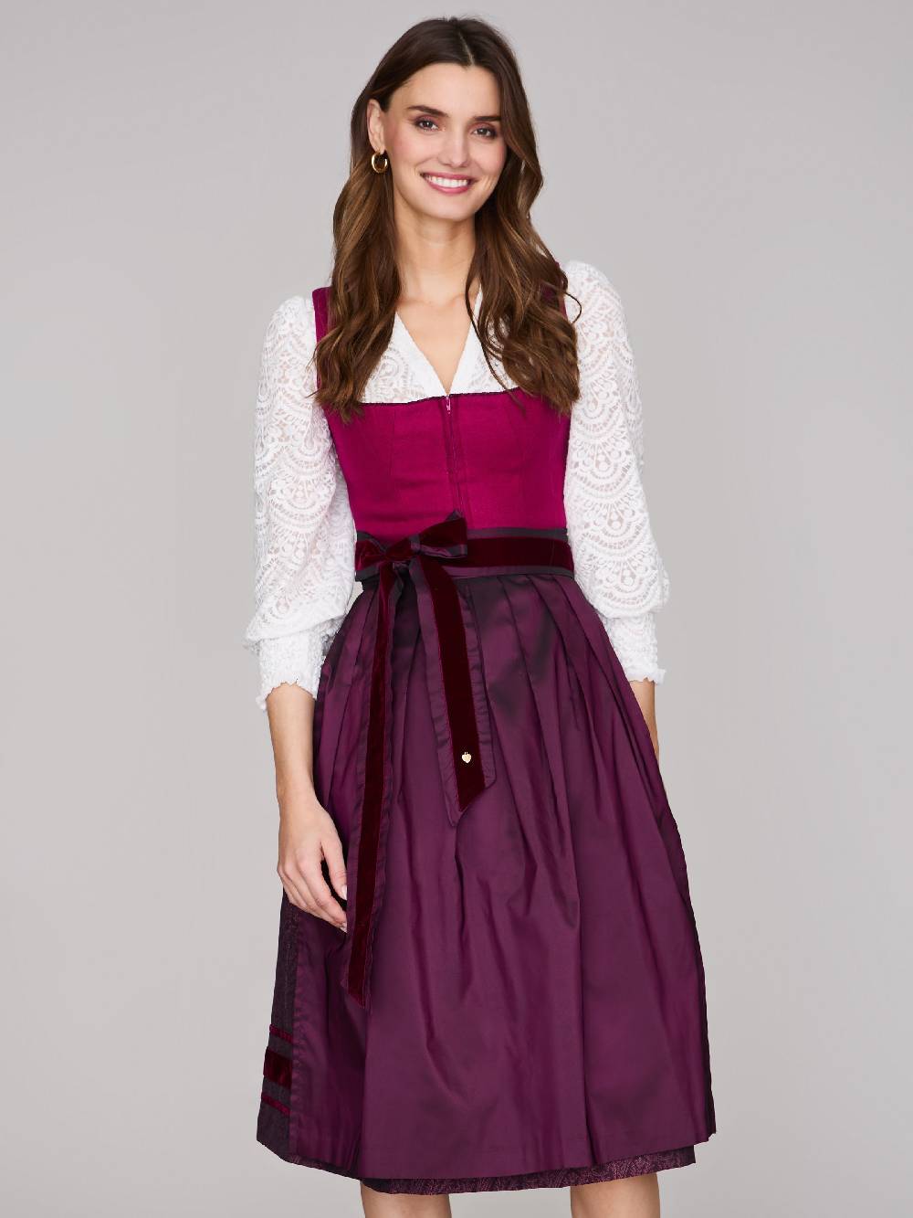 Limberry Weiße Dirndlbluse mit V-Ausschnitt - THERESA Flash Sale