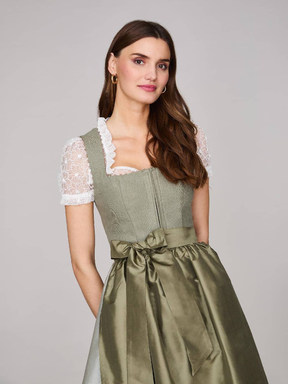 Limberry Salbeigrünes Dirndl mit Leinen-Mieder - MÜNCHEN SALBEI Blitzverkäufe