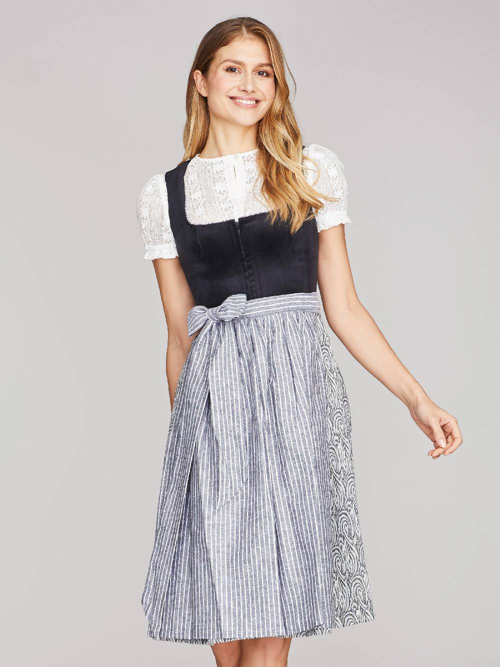 Limberry Schwarzes Dirndl mit Samt-Mieder - KIRA MONACO Kauf eins, bekomm eins gratis