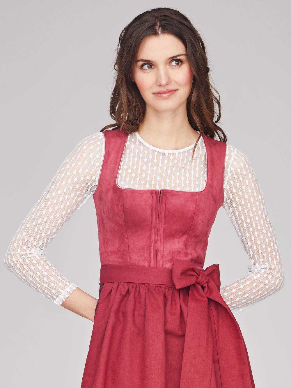 Limberry Weiße Dirndlbluse mit Pünktchen - ISABELLA Clearance-Verkauf