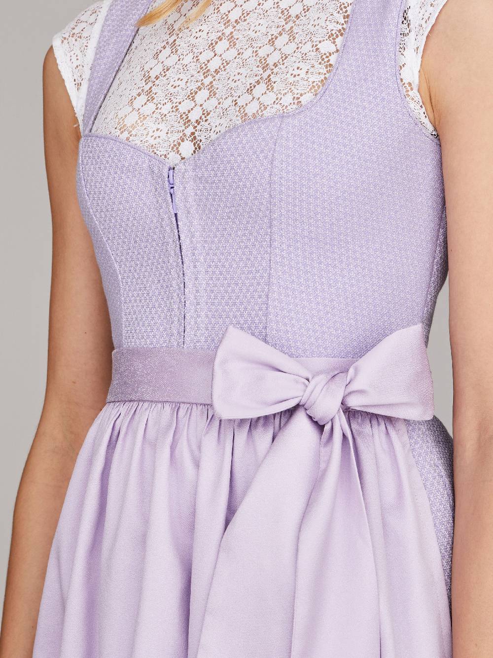 Limberry Flieder-farbenes Dirndl - JOAN PALE LAVENDER Im Verkauf