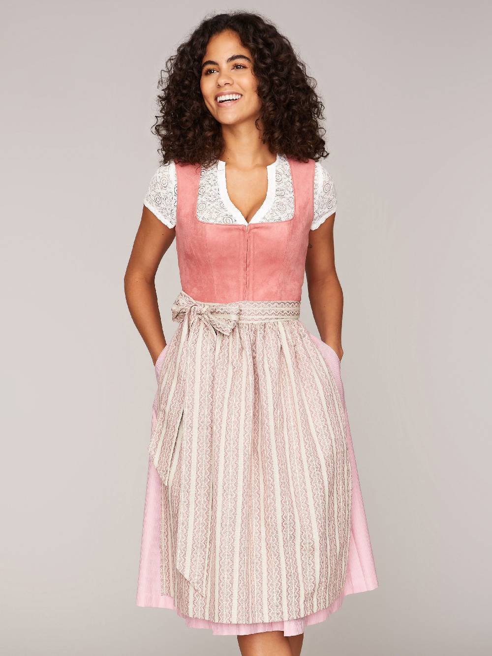 Limberry Weiße Dirndlbluse mit Blumen-Kreis-Spitze - KRISTINA Fabrikverkauf