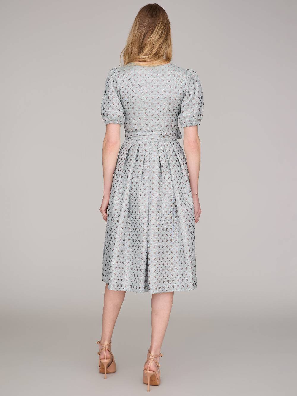 Limberry Hellblaues Dirndl mit Puffärmeln - LOTTIE BLUE HAZE Nur für heute