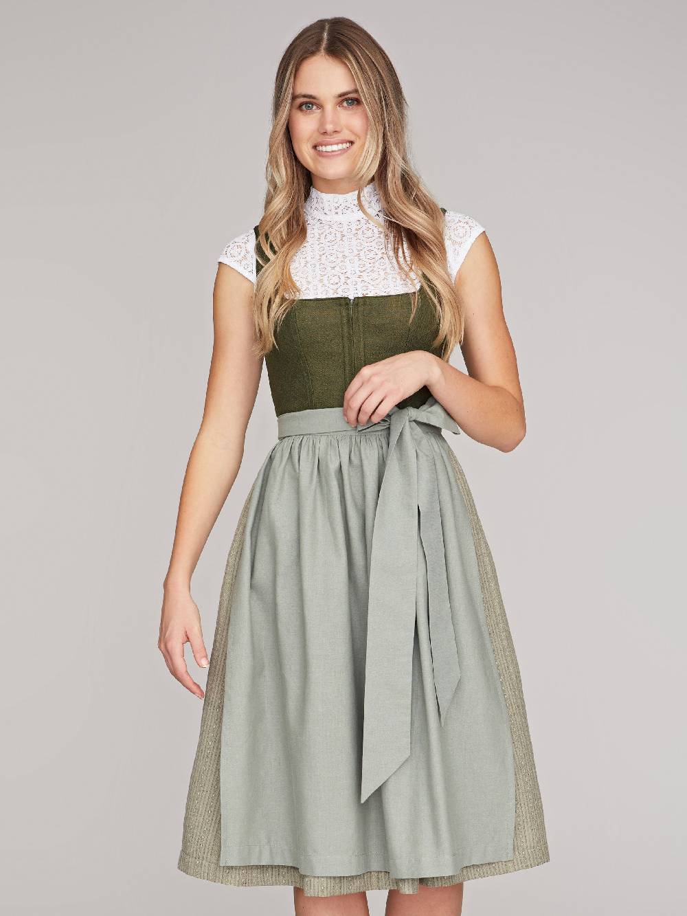 Limberry Dirndlbluse mit Flügelarm - GRETA zollfrei