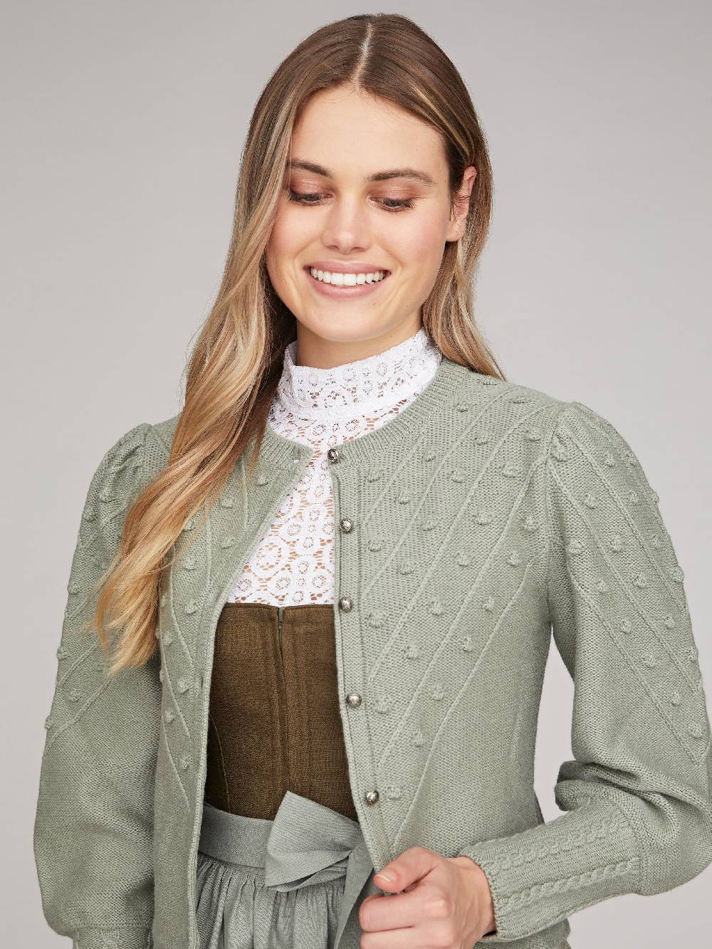 Limberry Strickjacke in Khaki - MIA Im Verkauf