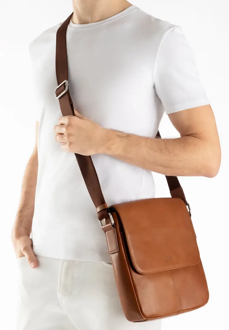 Lloyd MESSENGER BAG Art. C14-12003-OG 2025
