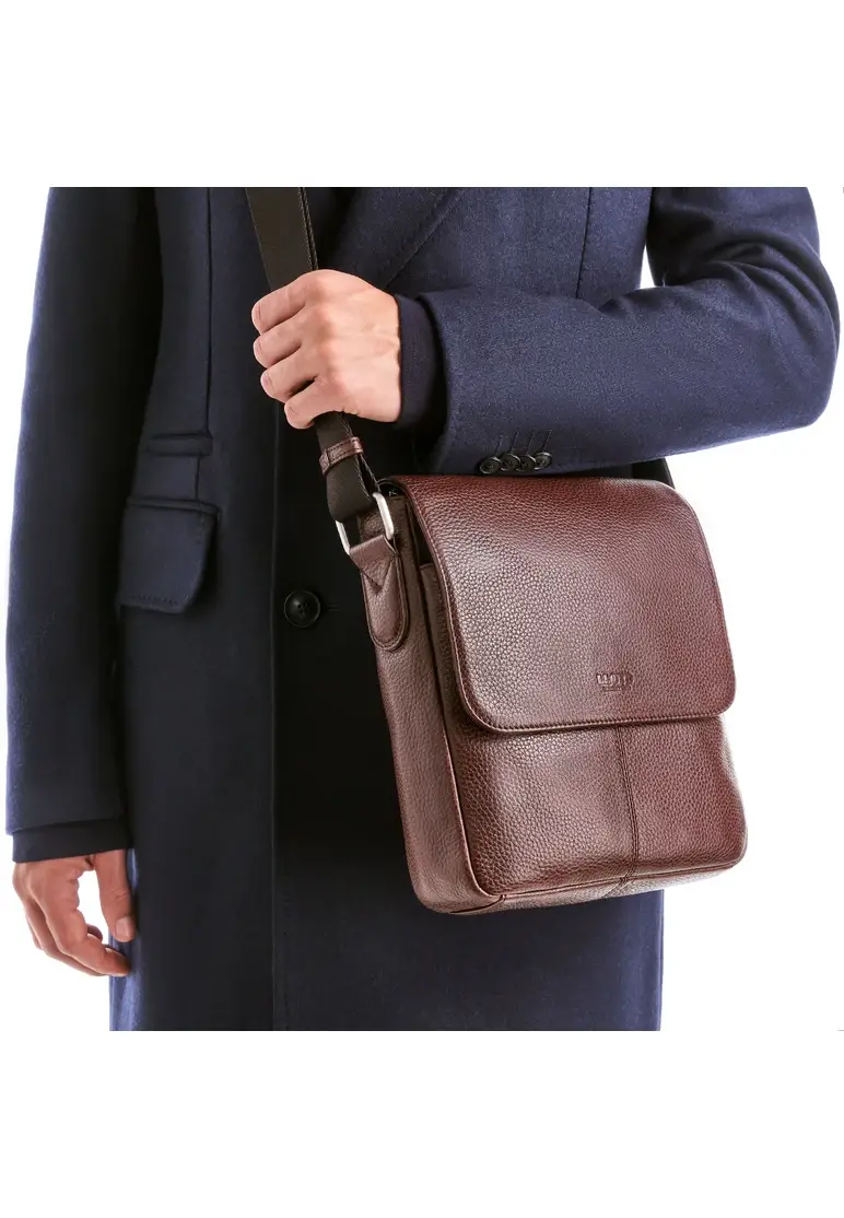 Lloyd MESSENGERBAG Art. C23-12001-OI Online