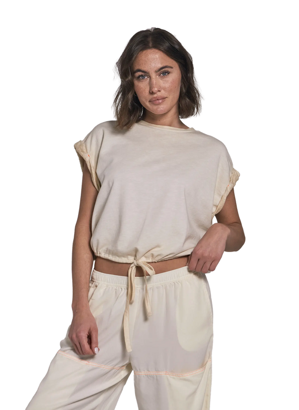 Love Joy Victory Crop T-Shirt Genti Fabrikpreis