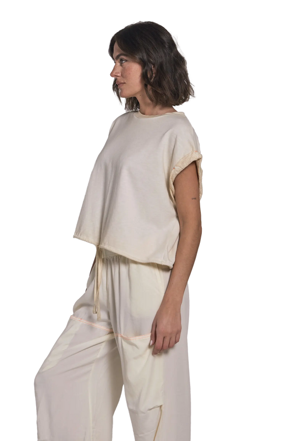 Love Joy Victory Crop T-Shirt Genti Fabrikpreis