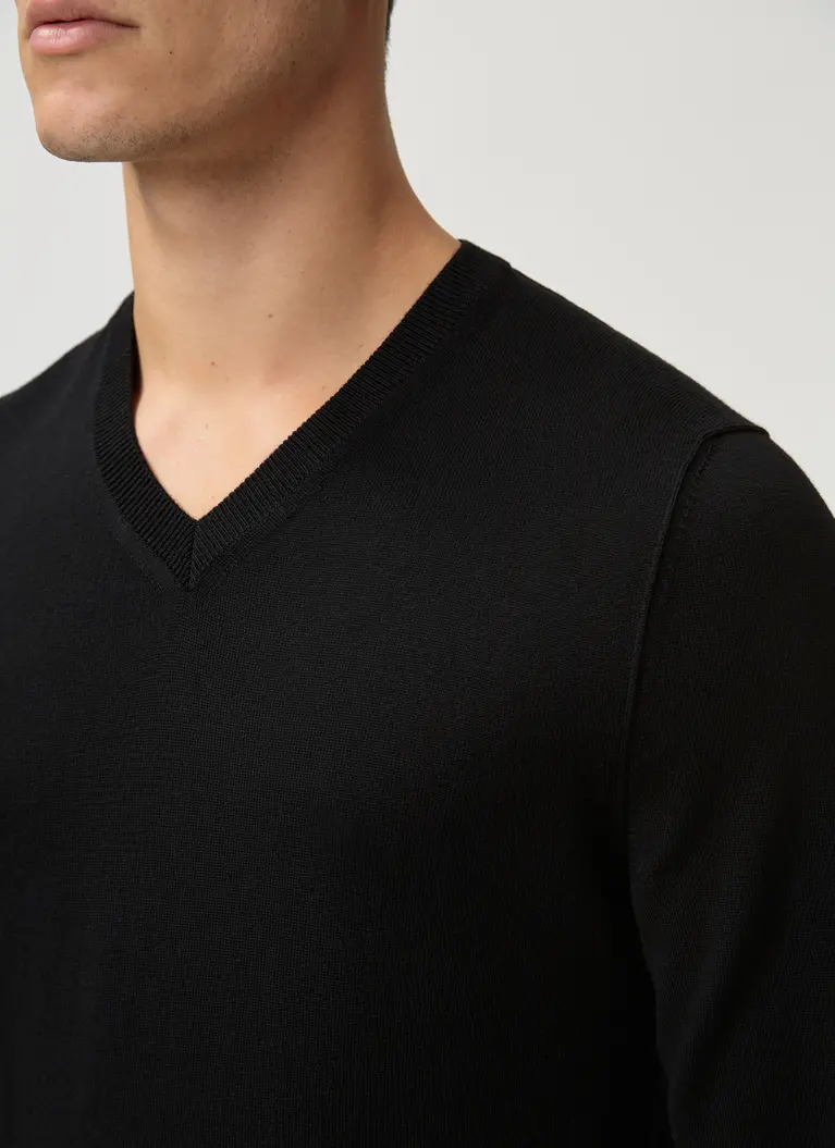 ﻿Maerz Muenchen V-Pullover100% MerinowolleArt. Nr. 420400-595 Begrenztes Angebot
