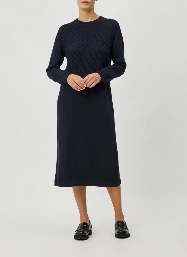 Maerz Muenchen Kleid100% SchurwolleArt. Nr. 397000-399 Jubiläumsangebot