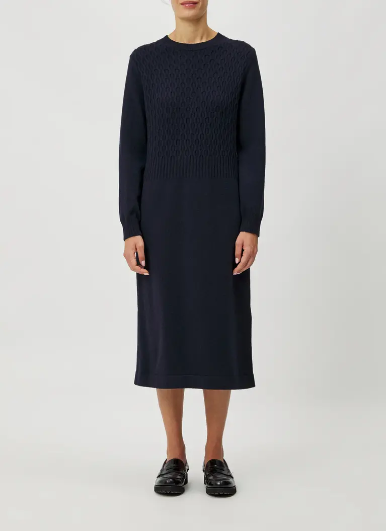 Maerz Muenchen Kleid100% SchurwolleArt. Nr. 397000-399 Jubiläumsangebot