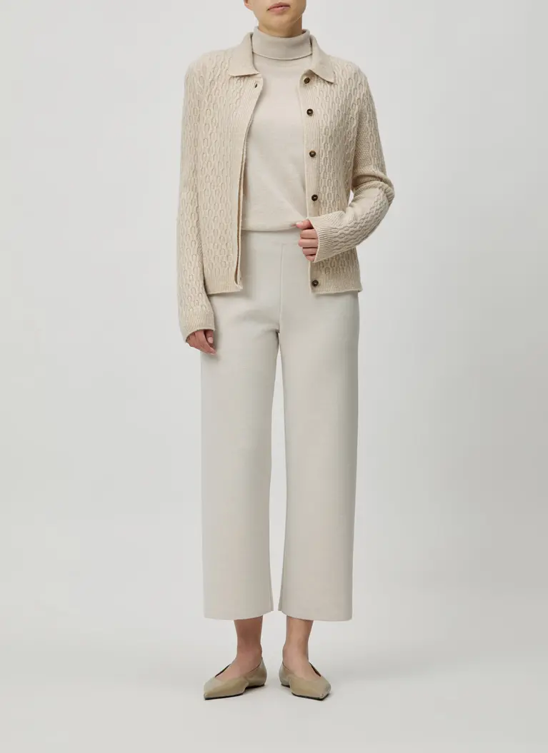 Maerz Muenchen Strickjacke100% SchurwolleArt. Nr. 257700-112 Zeitlich begrenztes Angebot