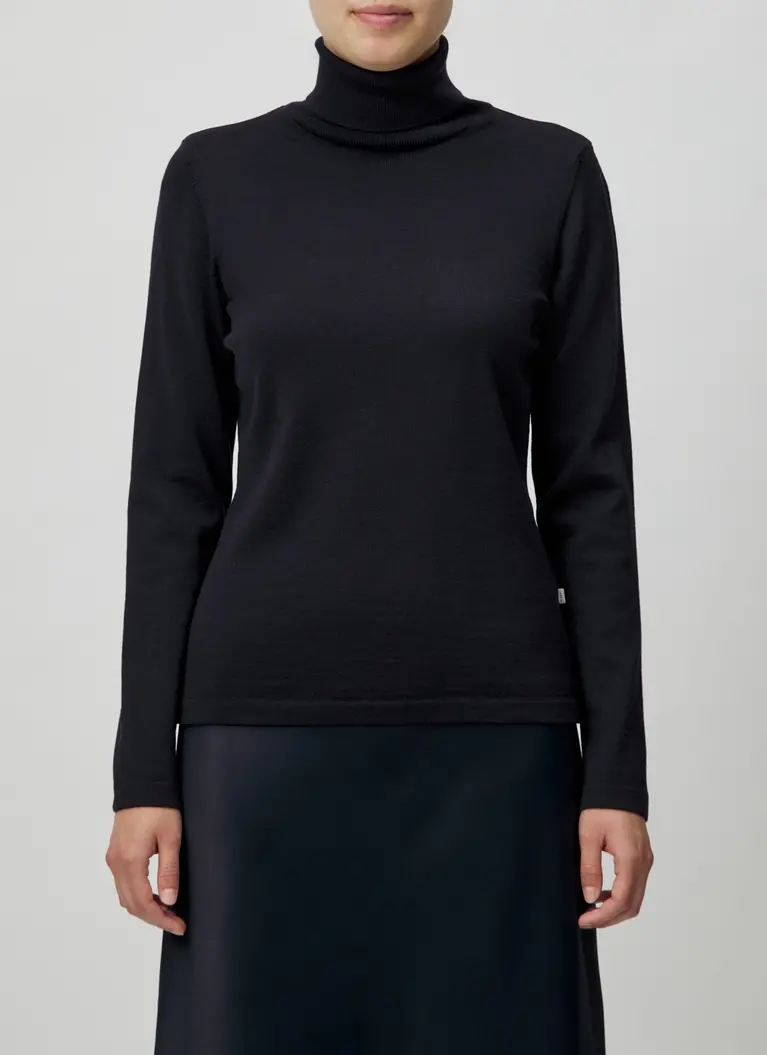 Maerz Muenchen Rollkragenpullover100% MerinowolleArt. Nr. 301600-399 Muttertagsangebot