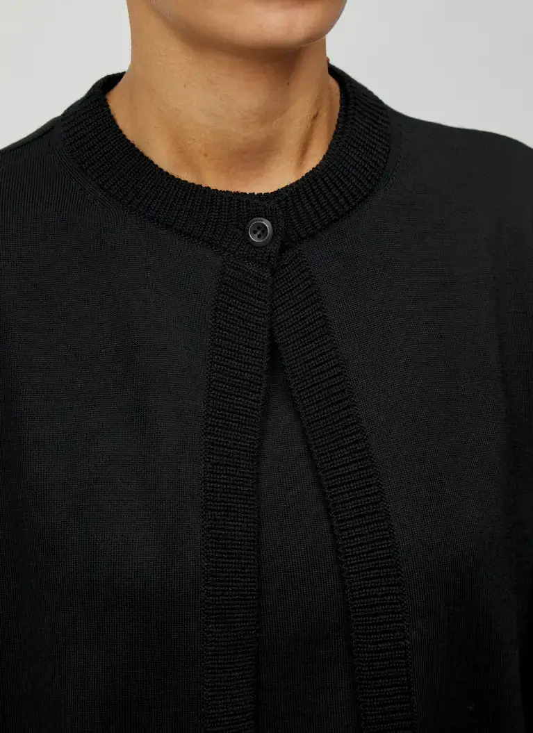 Maerz Muenchen Strickjacke100% MerinowolleArt. Nr. 259500-595 Blitzverkäufe