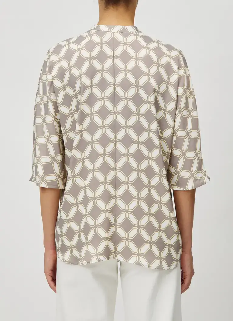 Maerz Muenchen Stehkragen-Bluse100% ViskoseArt. Nr. 153201-528 Großer Ausverkauf