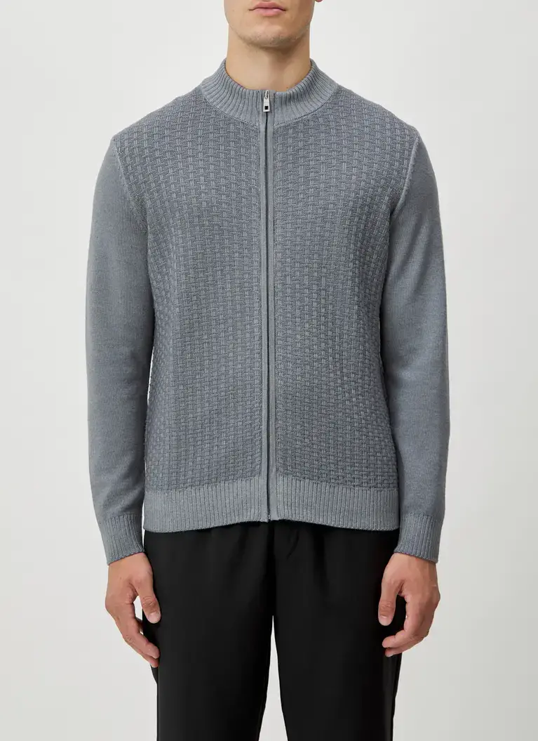 Maerz Muenchen Strickjacke100% SchurwolleArt. Nr. 580600-579 Valentinstagsangebot