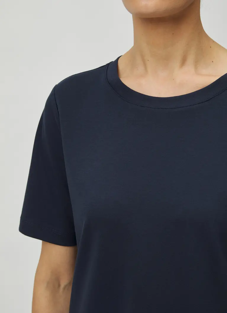 Maerz Muenchen Rundhals Shirt100% BaumwolleArt. Nr. 143200-399 Hotsell