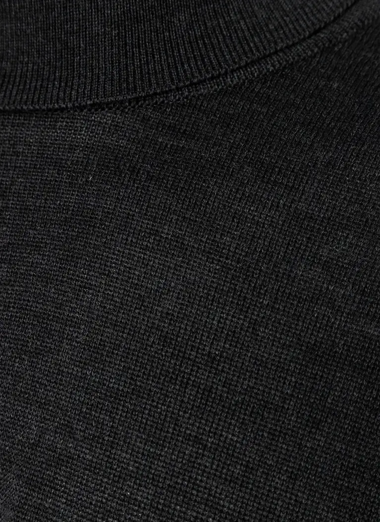 Maerz Muenchen Rollkragen-Pullover100% MerinowolleArt. Nr. 490690-591 Nur für heute
