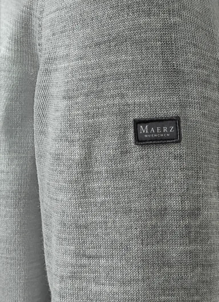 Maerz Muenchen V-Pullover100% MerinowolleArt. Nr. 490400-544 50% Rabatt mit kostenlosem Versand