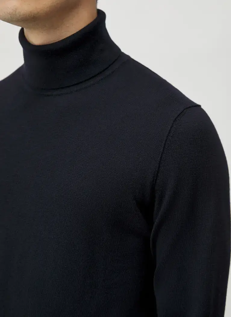 Maerz Muenchen Rollkragenpullover100% MerinowolleArt. Nr. 420600-399 2025