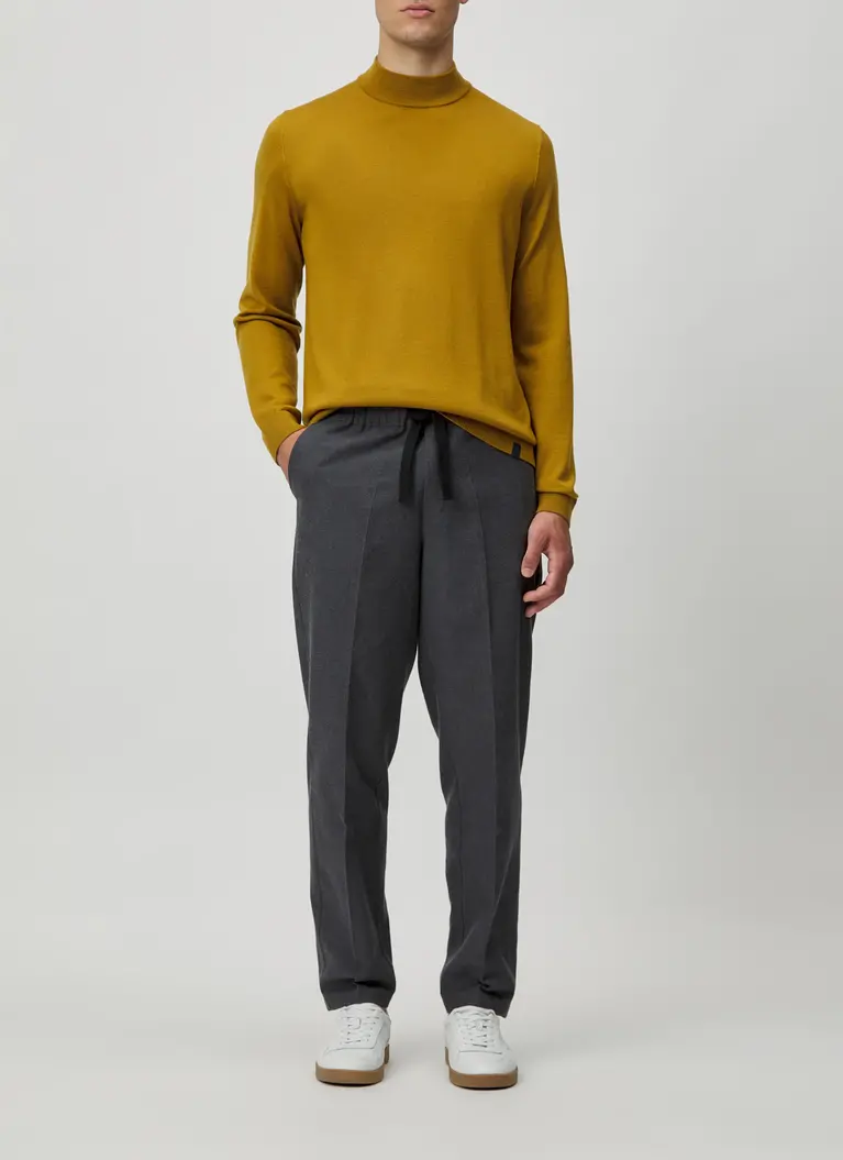 Maerz Muenchen Stehkragenpullover100% MerinowolleArt. Nr. 420300-643 Meist gekauft
