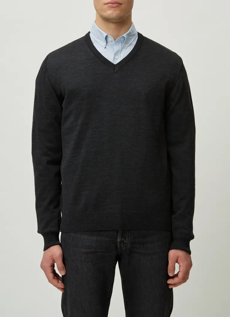 Maerz Muenchen V-Pullover100% MerinowolleArt. Nr. 490400-591 Flash Sale