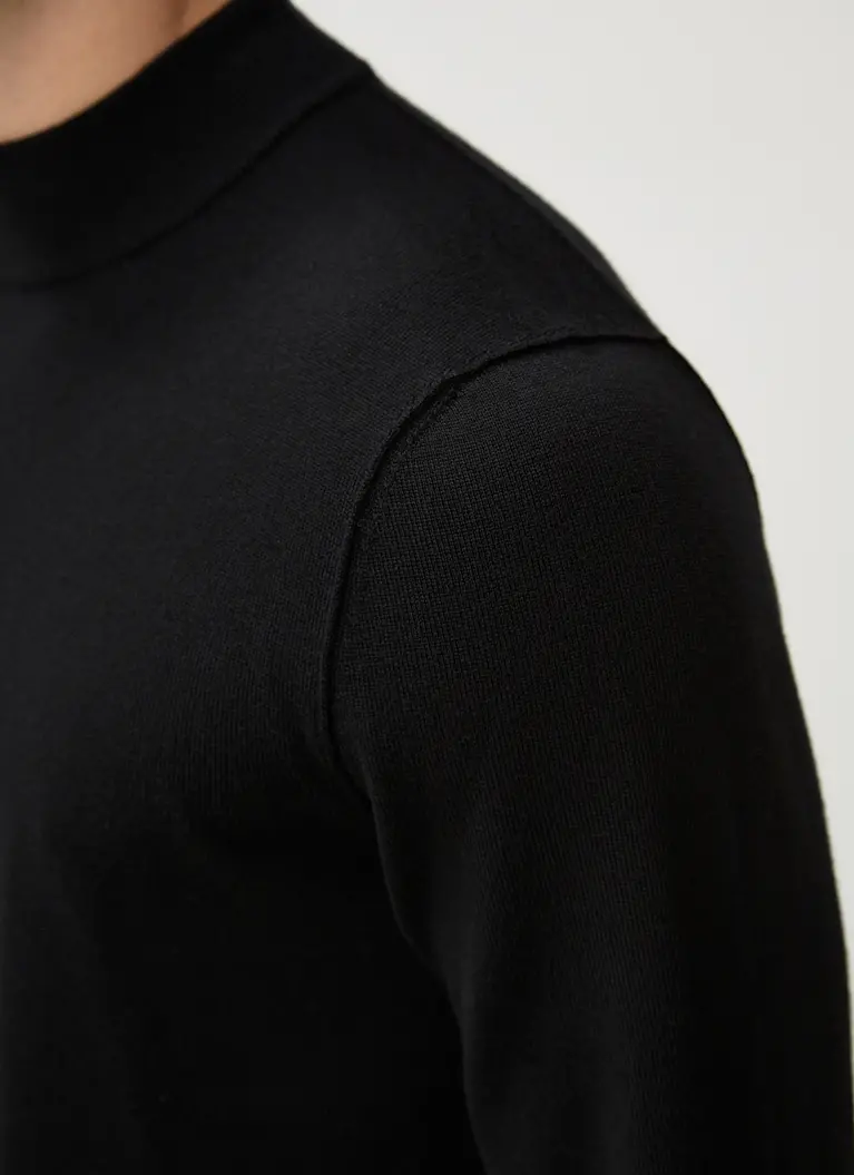 Maerz Muenchen Stehkragenpullover100% MerinowolleArt. Nr. 420300-595 Black Friday