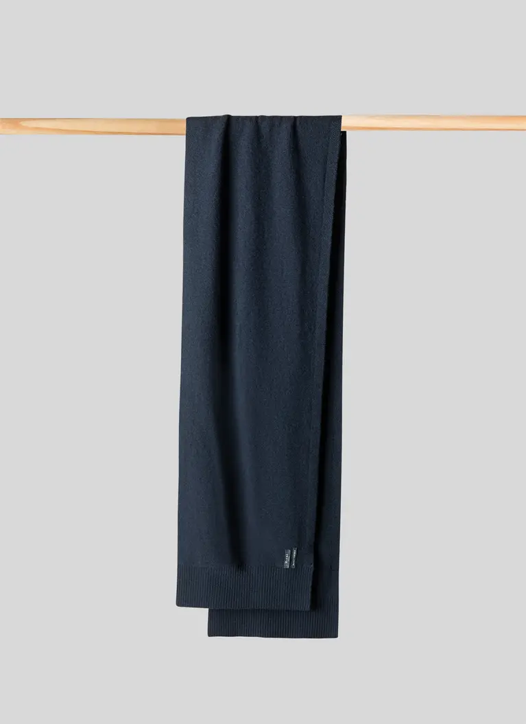 Maerz Muenchen Strickschal100% Geelong-WolleArt. Nr. 816300-399 Super Rabatt
