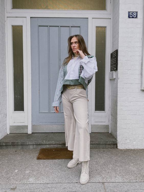 Nonoi Studio Blouson // Salbeigrün // Onesize Exklusivangebot
