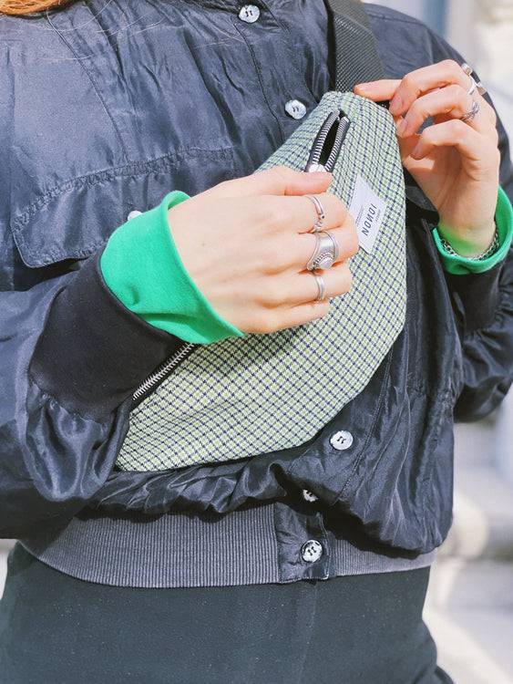 Nonoi Studio Bauchtasche BOBBY // Blau + Grün Kariert Letzte 3 Tage