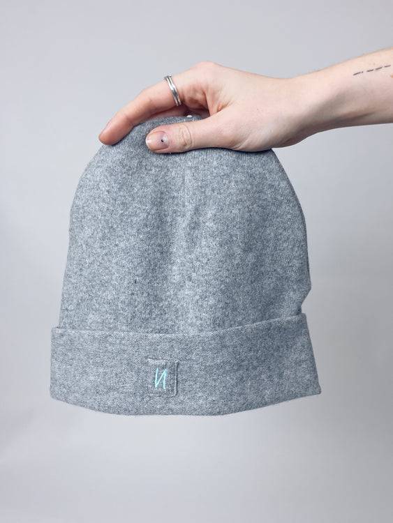 Nonoi Studio GRAUE MÜTZE "AUCKLAND" AUS KASCHMIR // UNISEX Bis zu 65% Rabatt