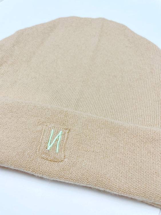 Nonoi Studio BEIGE MÜTZE "MONACO" AUS WOLLE // UNISEX Vierteljährliche Förderung
